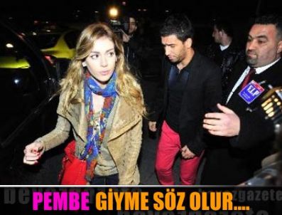 SİNEM KOBAL - Arda Turan pembe pantolon giydi!