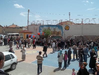 Gevher Hatun Koleji’Nin Sınavına 3 Bin 500 Öğrenci Katıldı