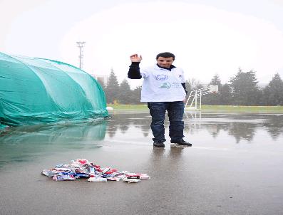MUHARREM BALCı - Üniversitede Yumurtalı Sigara Eylemi