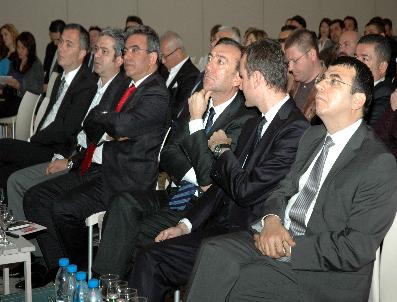 SERPIL TIMURAY - Akıllı Telefon Sayısı 3-4 Yıl İçinde Masa Üstü Ve Laptopu Geçecek