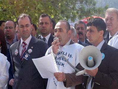 NURETTİN DEMİR - Muğla‘da Bir Grup Sağlık Çalışanı İş Bıraktı