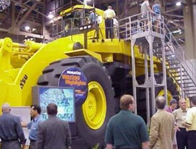 ÇANKAYA ÜNIVERSITESI - İş Makineleri Fuarı Açıldı