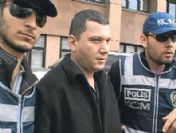 Beyoğlu'ndaki uyuşturucu operasyonunda şok gözaltı