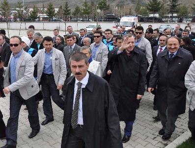 Başbakan Erdoğan Bayburt‘ta Toplu Açılış Törenine Katıldı