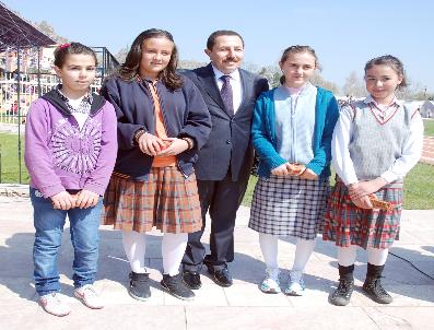 HALIL ÜNLÜTEPE - Afyonkarahisar‘da 23 Nisan Coşkusu