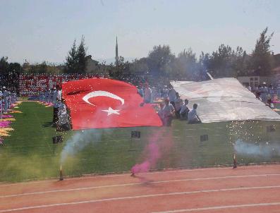 MUSTAFA ÇEK - Akhisar‘da 23 Nisan Kutlamaları