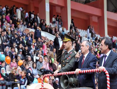 FERDA YILDIRIM - Gümüşhane’De 23 Nisan Kutlamaları