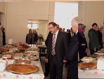 NEVZAT KEMAL ADıBELLI - Sarıkaya‘da Öğrenciler Yararına Kermes Düzenlendi