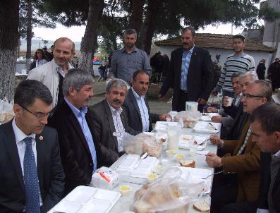 CEMAL ÖZTAYLAN - Yeni Yenice Köyünde Kutlu Doğum Yemeği