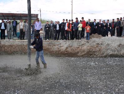 BURHAN ÇAKıR - Ersevenler Camisi Temel Atma Töreni Gerçekleştirildi