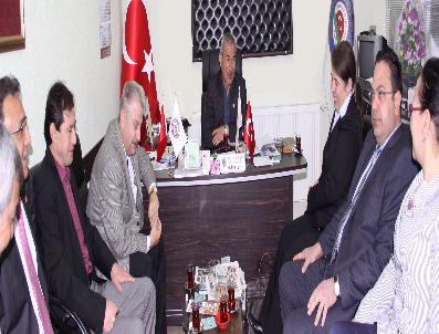 ŞEREF HAN - Chp Adayları Stk‘ları Ziyaret Etti, Destek İstedi