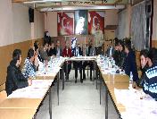 Gediz Mesleki Eğitim Merkezinde Usta Öğreticilik Kursunu Tamamlayan 22 Kursiyer Belge Alma