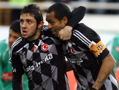 TURGAY DEMIR - Nihat Kahveci sonunda patladı