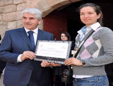 ÜLKER CAN - Omek‘te Mezuniyet Coşkusu