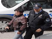 Yurttan Kaçan Kızla İlişkiye Giren Genç Gözaltına Alındı