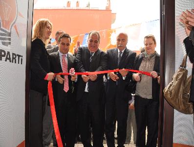 HAYATI NIZAMOĞLU - Ak Parti Dalam’Da Adaylarını Tanıtıp Seçim Bürosu Açtı