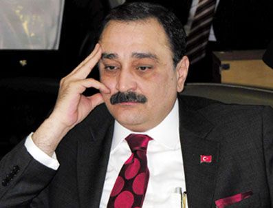 SİNAN AYGÜN - 'Sinan Aygün, hatırası önünde Ecevit'in memnu haklarını iade etmiş midir?