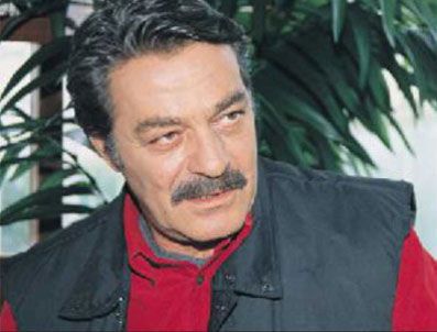 TARıK AKAN - Ergenekon ve balyoz sanıklarına selam var