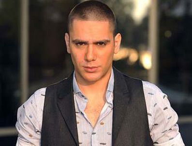 KADİR DOĞULU - Ünlü oyuncu Kadir Doğulu'ya ameliyat icrası