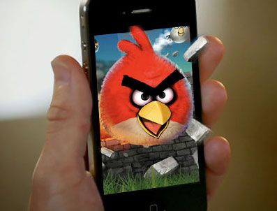 SUPER BOWL - iPhone ile ünlü olan Angry Birds'i 140 milyon insan oynuyor