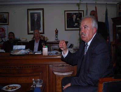 RECEP TANER - Mhp Aydın Milletvekili Taner’Den Türk-İş Sendikası’Na Ziyaret