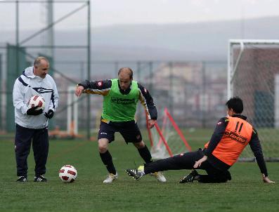 STANISLAV SESTAK - Ankaragücü‘nde Gaziantepspor Maçı Hazırlıkları Başladı