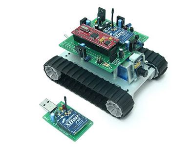 ROBOTLAR - Robot yarışmasının birincisi bir Türk