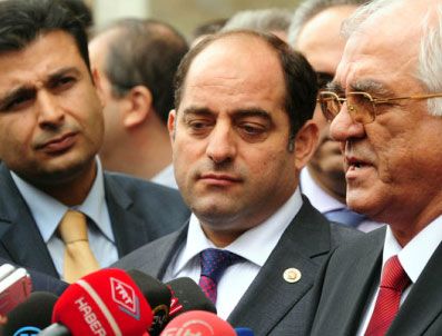 FIKRET SEÇEN - Savcı Öz Çiçeklerle Uğurlandı