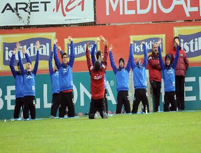 Trabzonspor, Galatasaray Maçı Hazırlıklarını Sürdürüyor
