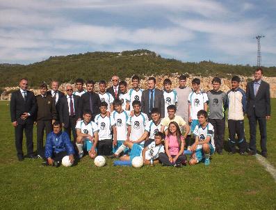 YUSUF POLAT - Kaş‘ta Okullar Arası Futbol Turnuvası Yapıldı