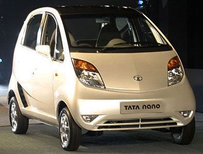 Tata, dünyanın en ucuz arabası Nano'nun lüks modelini 2012'de satışa sunacak