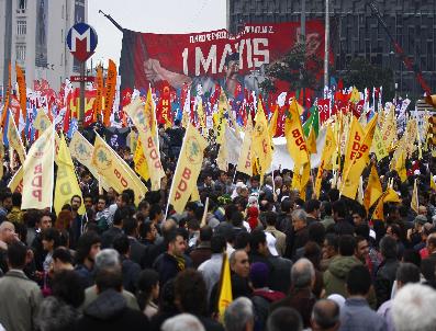 1 Mayis İsci Bayrami