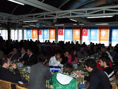 İSMET SU - Ak Parti Milletvekili Adayı İsmet Su Gençlerle Buluştu