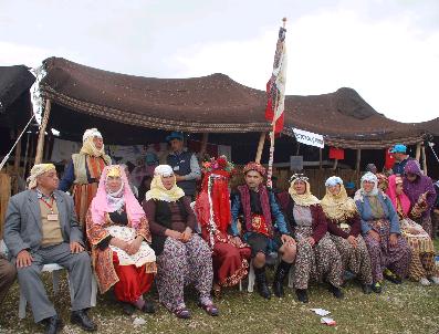 ÇEVRE VE ORMAN BAKANı - Bakan Eroğlu Yörük Şenliğine Katıldı