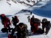 Demirkazık Dağı'nda Hastalanan Ukraynalı Dağcı Kurtarıldı