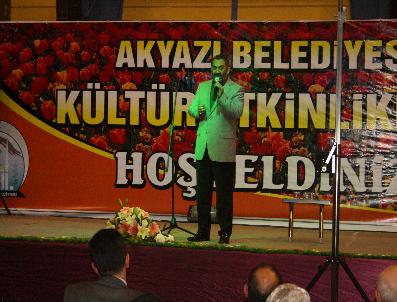 DURSUN ALI ERZINCANLı - Dursun Ali Erzincanlı Akyazı‘da Sevenleriyle Buluştu