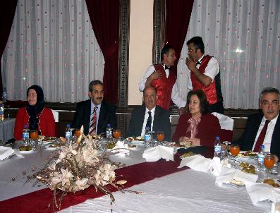 İLYAS DÖKMETAŞ - Fleboloji Derneği Sempozyumu‘nun Galası Yapıldı