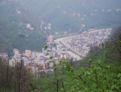 Giresun‘un Yağlıdere İlçesinde İki Köy Referanduma Gitti