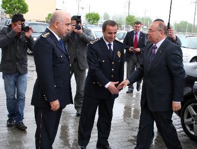 GAFFAR OKKAN - Selçuk Kızılay, Iğdır Emniyet Müdürlüğü Görevini Devraldı