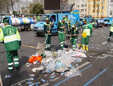 Temizlik İşçileri ‘Bayram’ Yapmadı