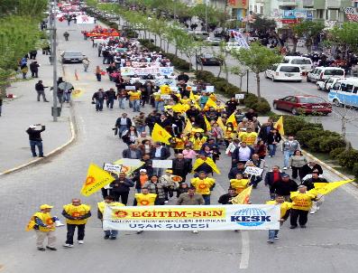 CAFER ŞAHIN - Uşak’Ta İşçi Bayramı Kutlandı