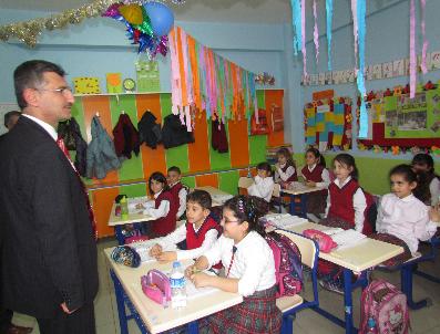 BEDIR SAVAŞı - Vali Bektaş, Aral Fen Koleji‘ni Ziyaret Etti