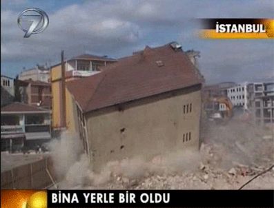 5 katlı bina böyle yıkıldı