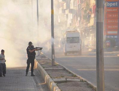 Cizre‘de Karayolları Binasına Saldırı
