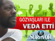 Gözyaşları içinde adaya veda etti