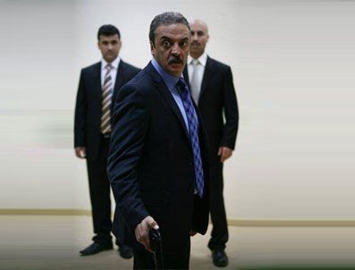 KURTLAR VADİSİ PUSU DİZİSİ - Kurtlar Vadisi Pusu Ünsal, Feller'in adamlarını öldürüyor