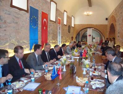 HAMDI USTA - Bursa‘da Hedef 100 Proje