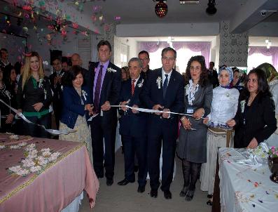 İSMET SU - Busmek Mudanya‘da Sergi Açtı