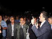 Çelik, Muhalefete Yüklendi