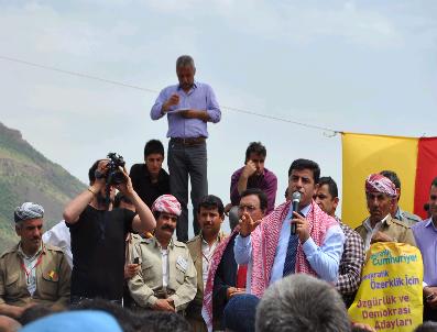 ESAT CANAN - 'Yok sayanı, siz de yok sayın'